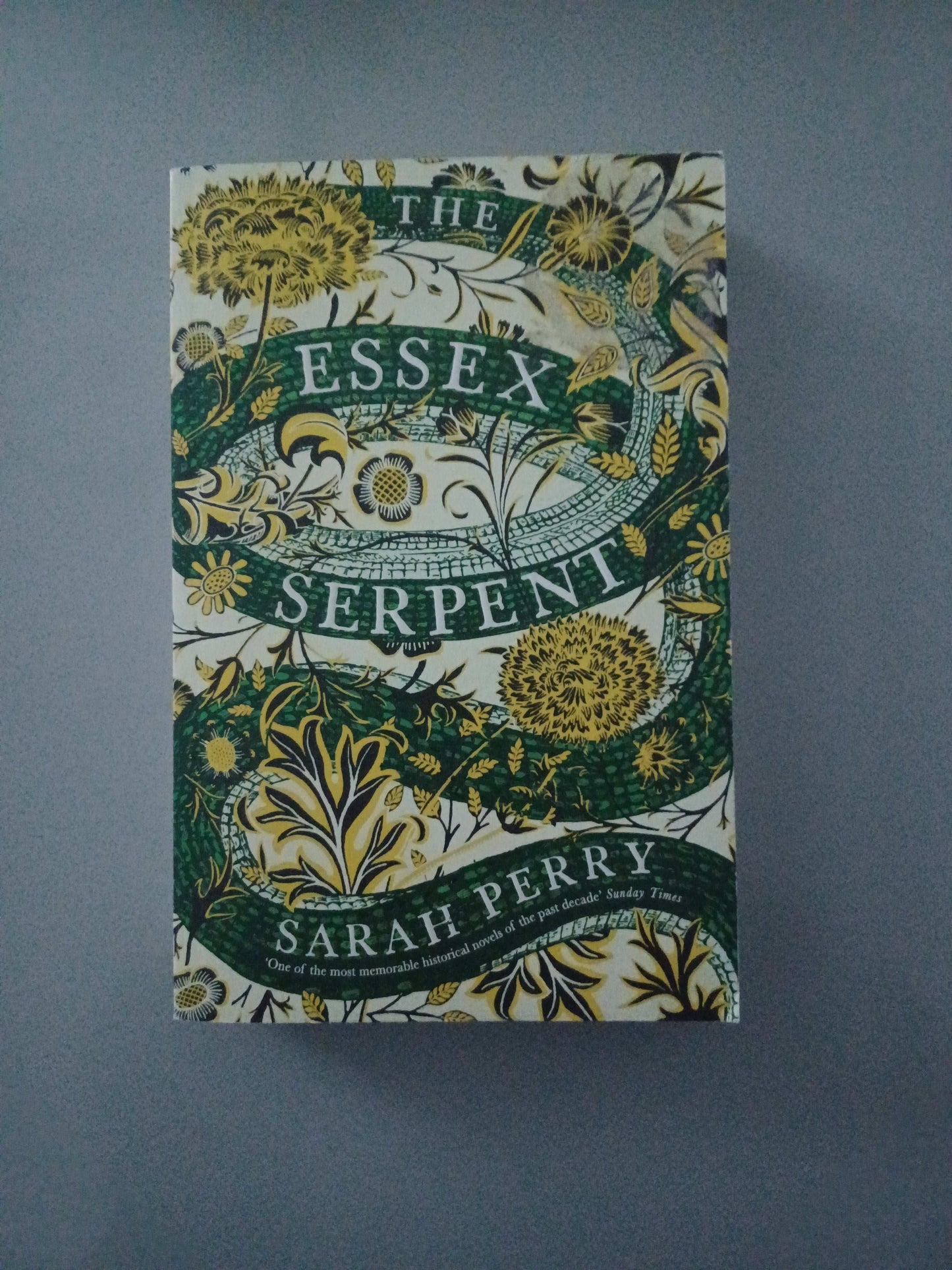 The Essex Serpent (Paperback)
By Sarah Perry