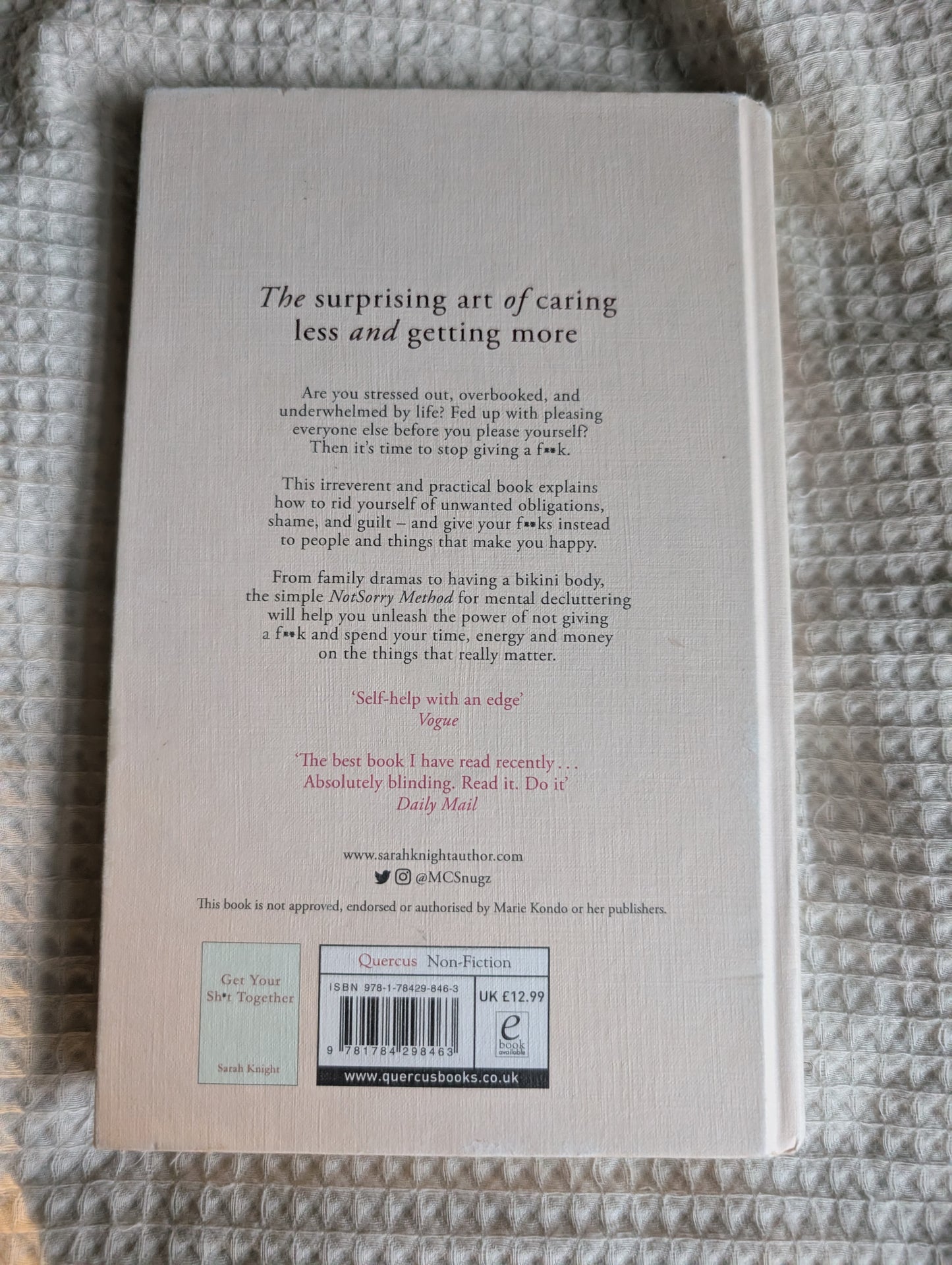 The Life-Changing Magic of Not Giving a F**k - A No F*cks Given Guide (Hardback) by Sarah Knight