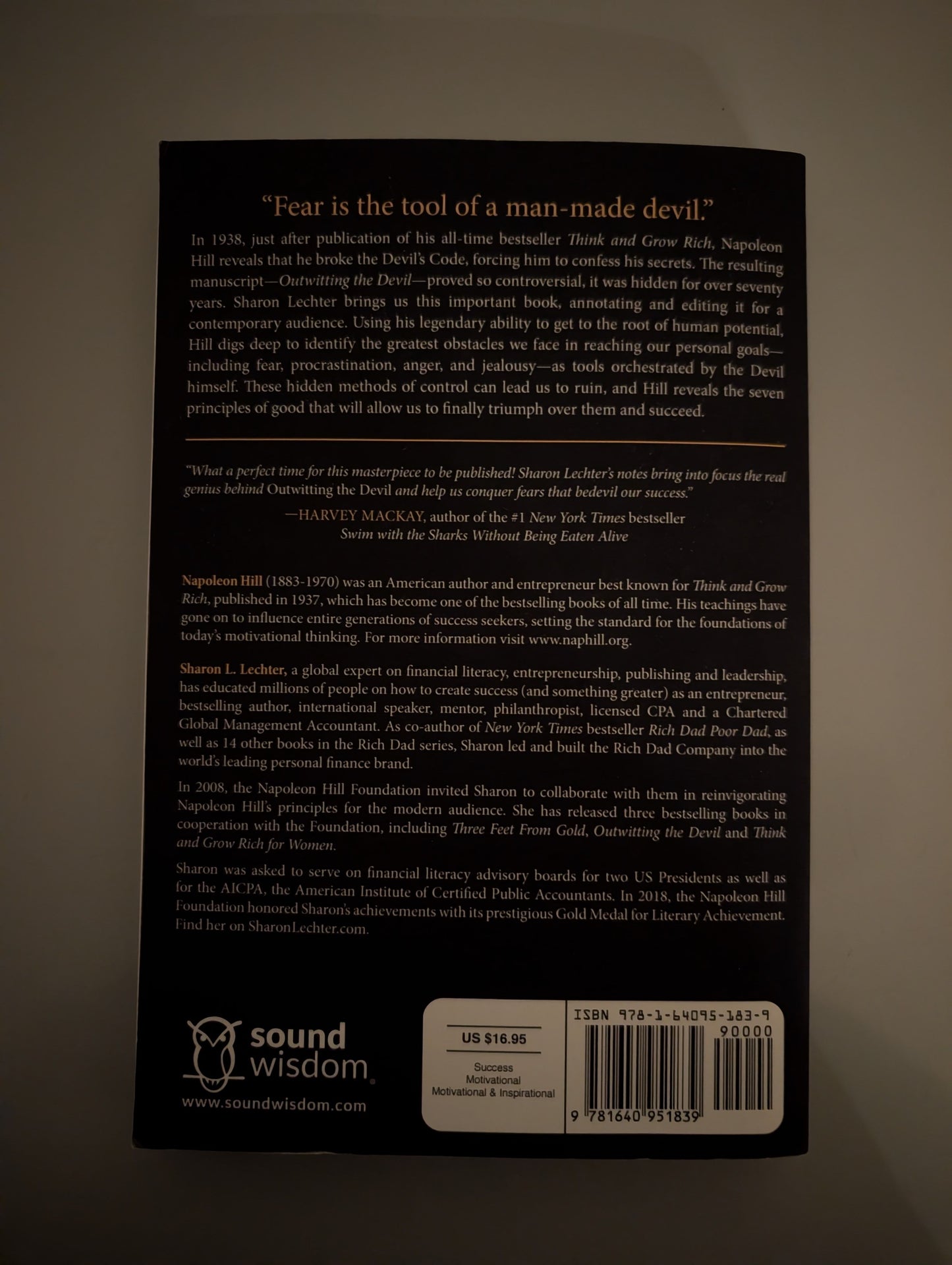 Outwitting the Devil: The Secret to Freedom and Success (Paperback) by Napoleon Hill