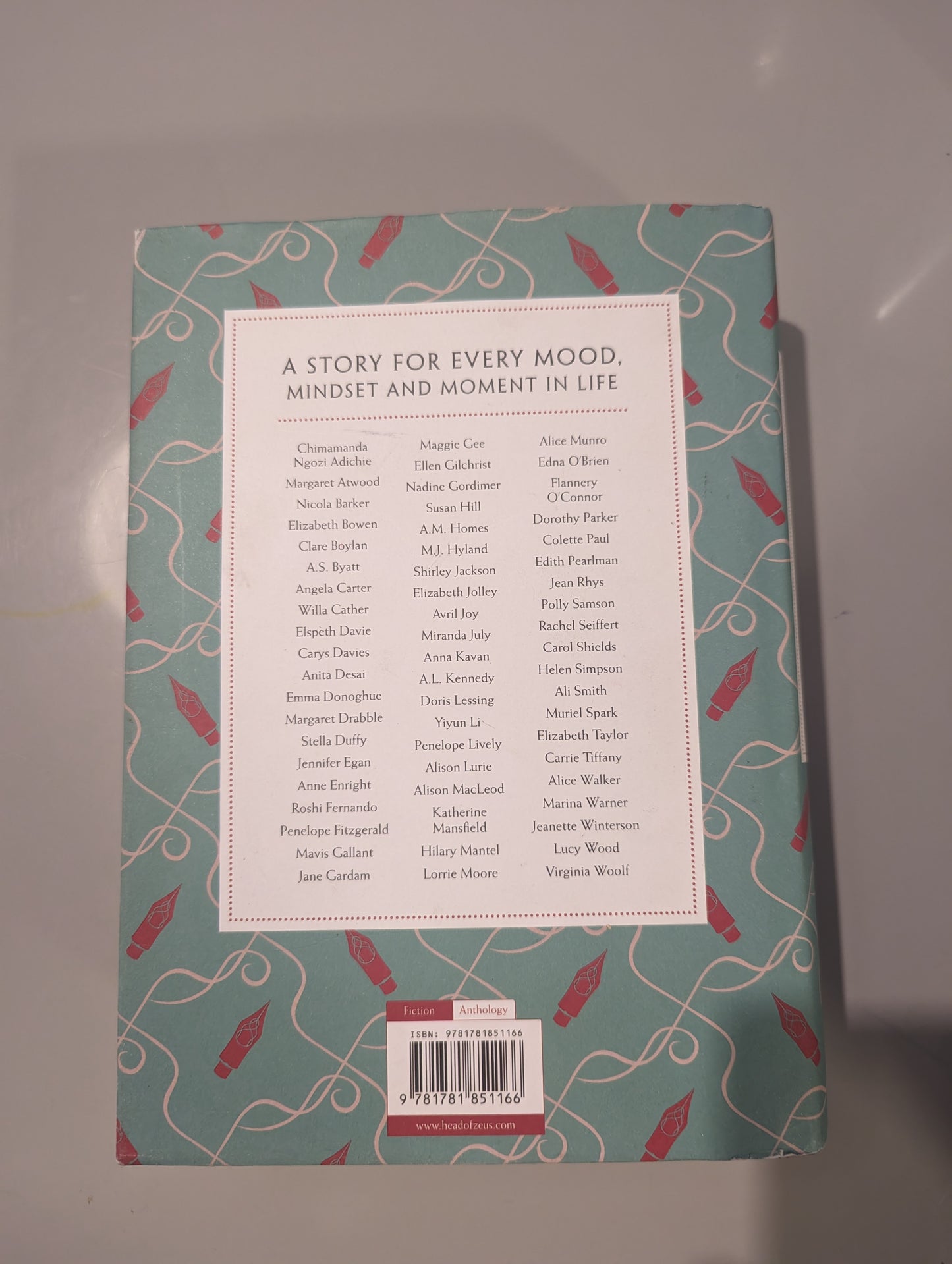 The Story: Love, Loss & The Lives of Women: 100 Great Short Stories (Hardback) chosen by Victoria Hislop