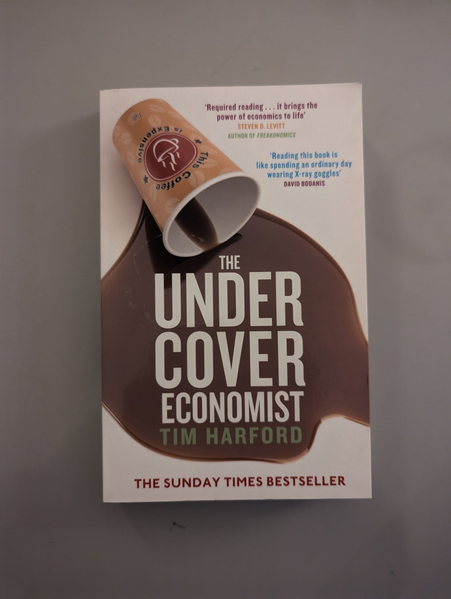 The Undercover Economist (Paperback) by Tim Harford