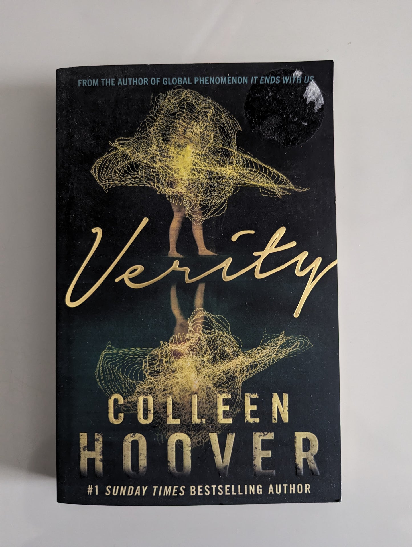 Verity (Paperback) by Colleen Hoover