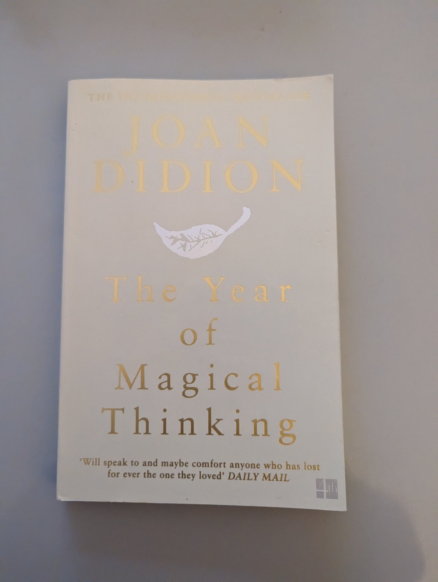 The Year of Magical Thinking (Paperback) by Joan Didion