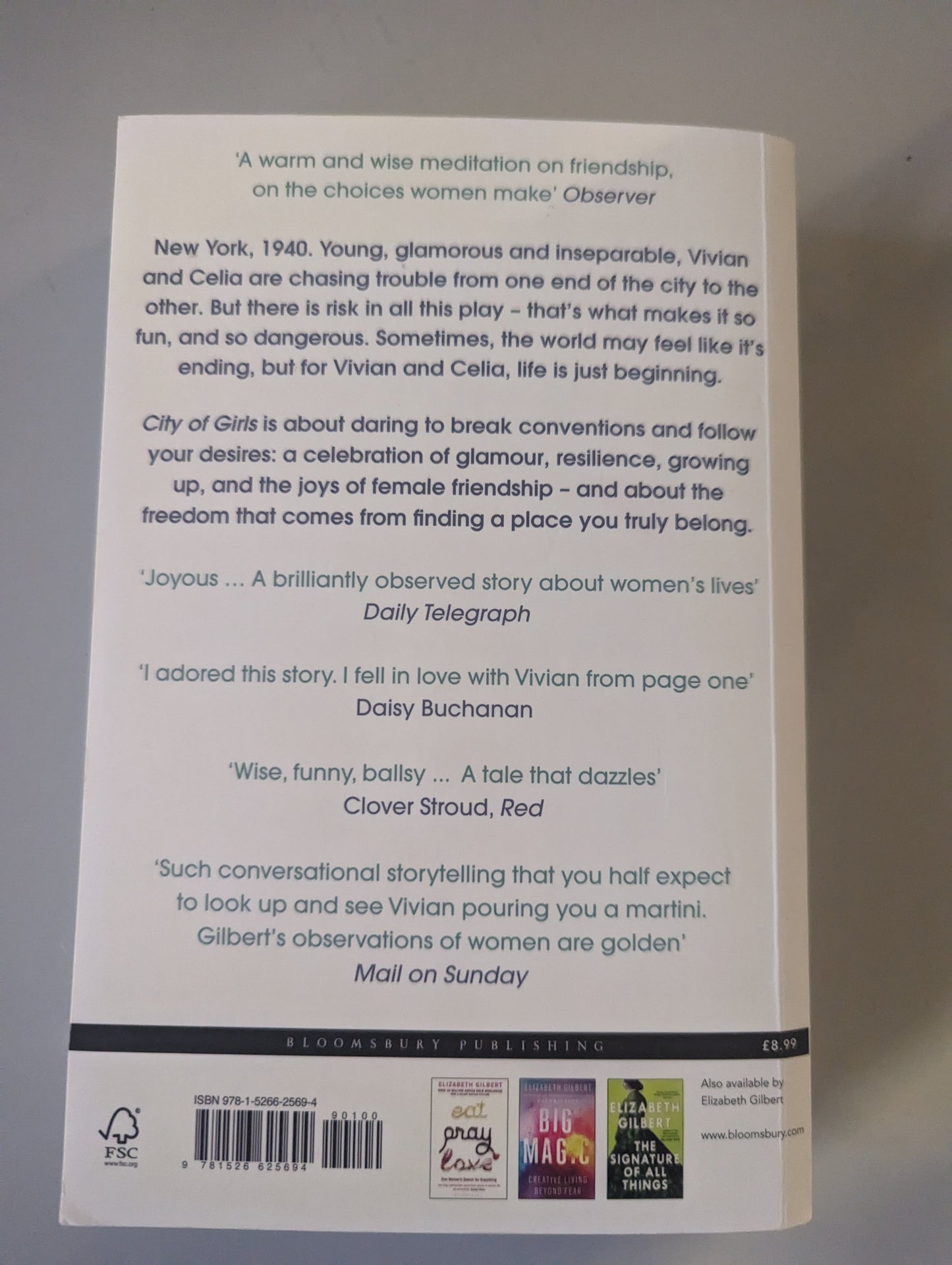 City of Girls (Paperback) by Elizabeth Gilbert