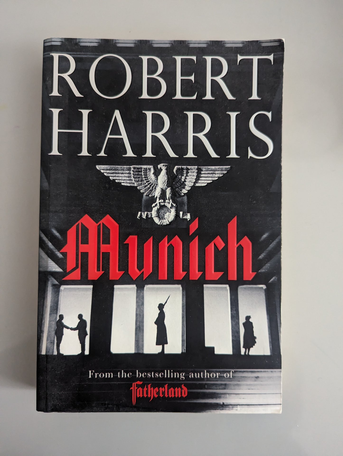 Munich (Paperback) by Robert Harris