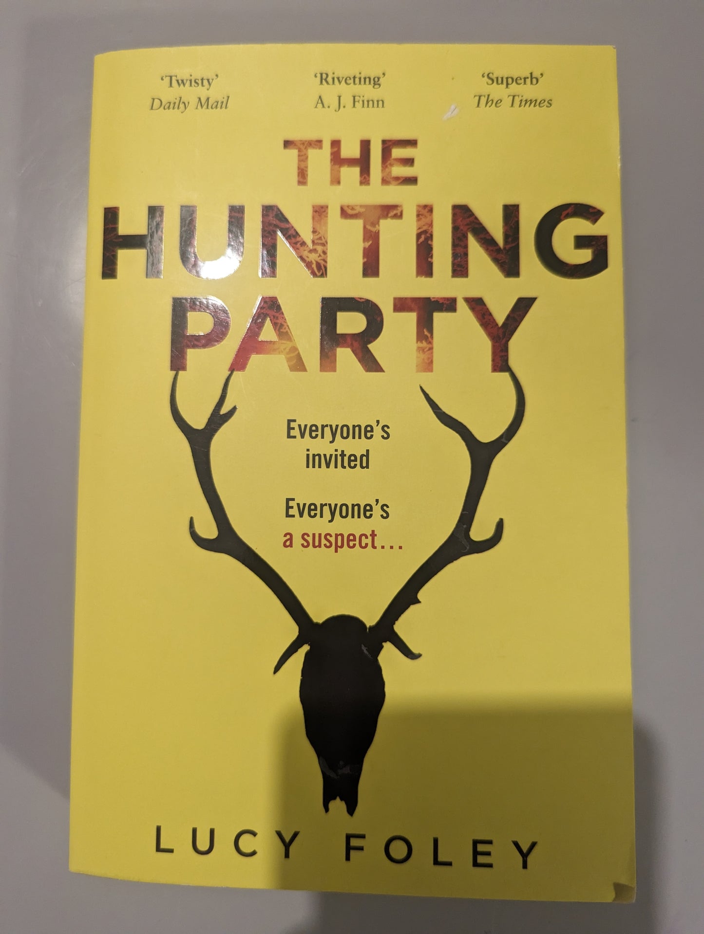 The Hunting Party (Paperback)by Lucy Foley